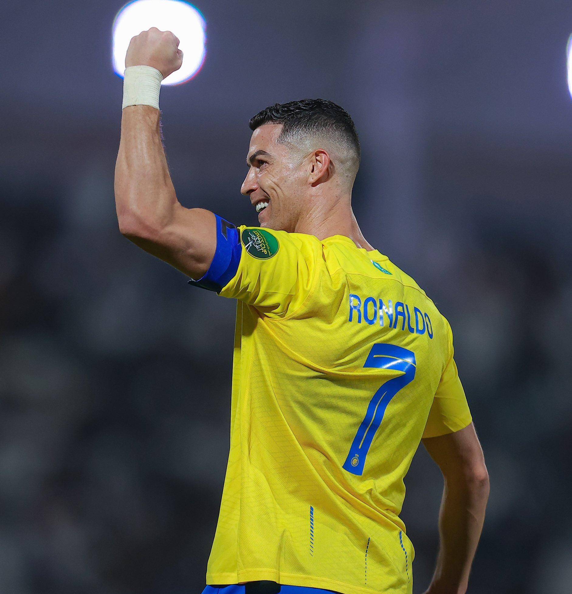 希门尼斯：我们踢了一场好比赛；希望勒诺尔芒能尽快回归（希门尼斯：球队表现出色，盼勒诺尔芒早日复出）