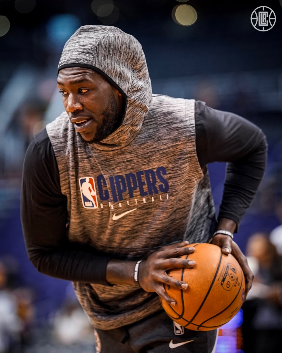 美媒：锡安前队友称锡安拥有詹姆斯级别的天赋，本可以更出色（美媒：锡安前队友称其具詹姆斯级天赋，本可取得更高成就）