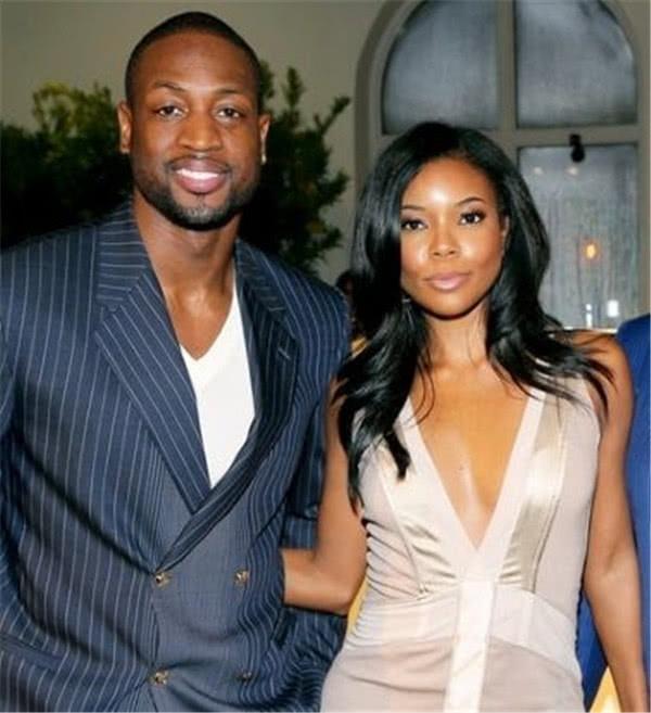 穆帅：对阵葡乙球队时球员态度不端正，中场休息我想换9个人（穆里尼奥怒批态度：战葡乙队球员不投入，半场想换9人）