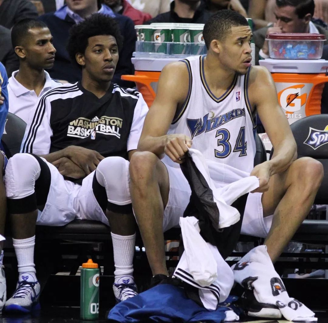 乱套！韩国成绩超过中国男排，H组最强球队爆冷出局，小组赛收官（格局乱了！韩国战绩反超中国男排，H组头号强队爆冷出局，小组赛落幕）