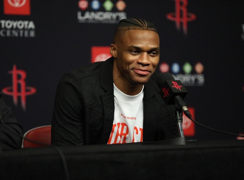 东体：U16国少需找强队热身完善体系；留洋兵团表现证明价值（东体：U16国少亟需与强队热身打磨体系，留洋军团表现力证价值）