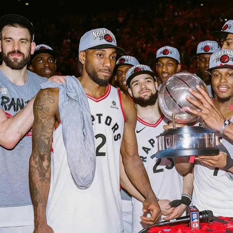 巴西大名单：维尼修斯领衔，法比尼奥、罗克回归，内马尔无缘（巴西阵容出炉：维尼修斯领衔，法比尼奥和罗克回归，内马尔落选）